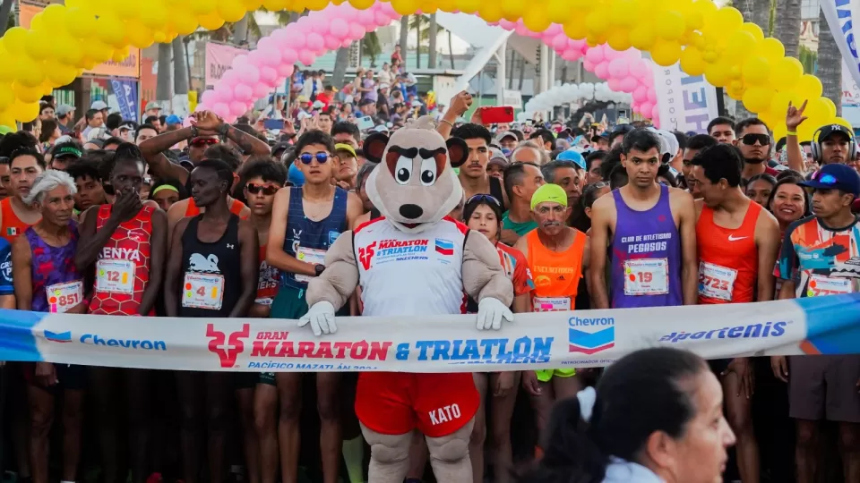 Eventos deportivos impulsan el turismo en Mazatlán al cierre de este 2025