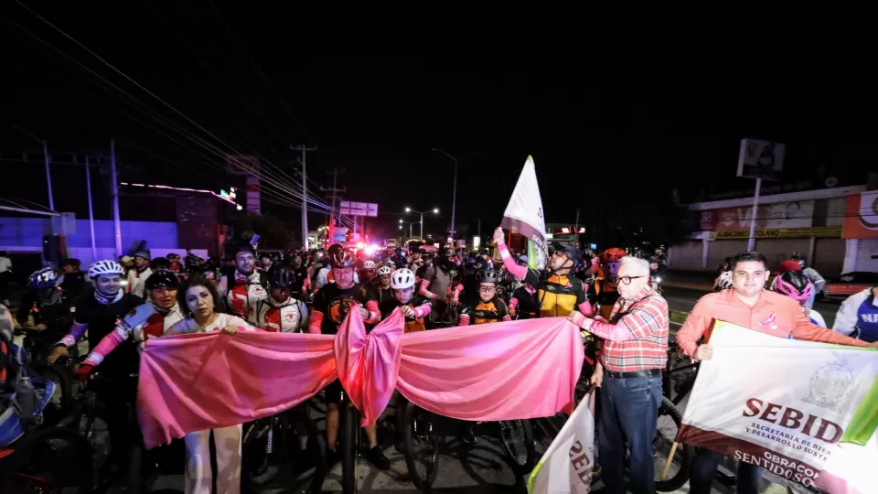 Realizan la Rodada Rosa 2025 para concientizar sobre el Cáncer de Mama