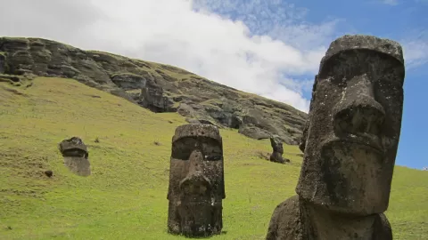 El misterio de los Moai desvelado: así movieron los Rapa Nui las gigantescas estatuas