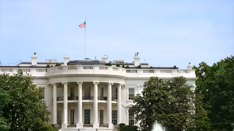 Tensión comercial: Trump cancela diálogo con Canadá por disputa arancelaria