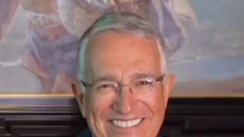 Salinas Pliego: "Listo para liquidar deuda con el SAT en 10 días" y pide actualizar monto