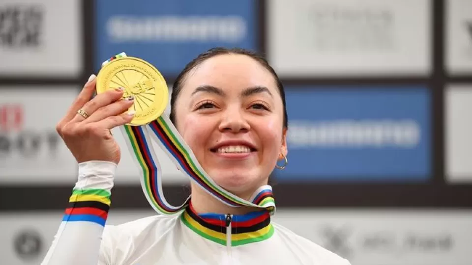 ¡Oro Histórico para México! Yareli Acevedo Conquista el Campeonato Mundial de Ciclismo de Pista