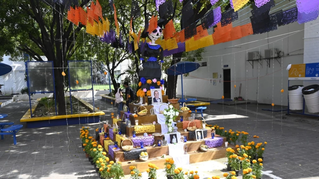 UAS: La celebración del Día de Muertos transforma Ciudad Universitaria en un vibrante santuario de tradición y creatividad