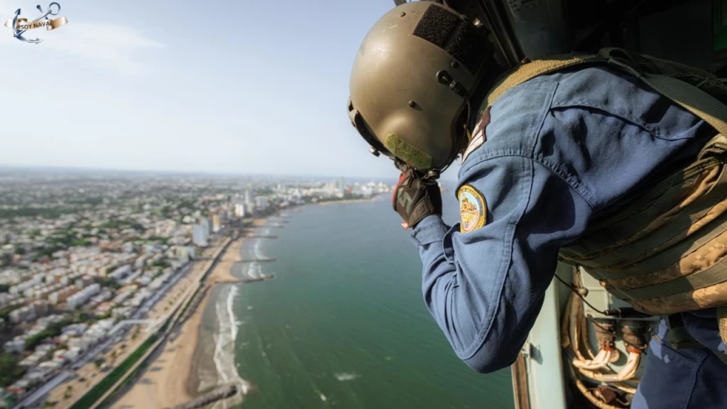 Marina mexicana retira letreros de EE. UU. en playa de Tamaulipas: Conflicto binacional por soberanía y límites fronterizos