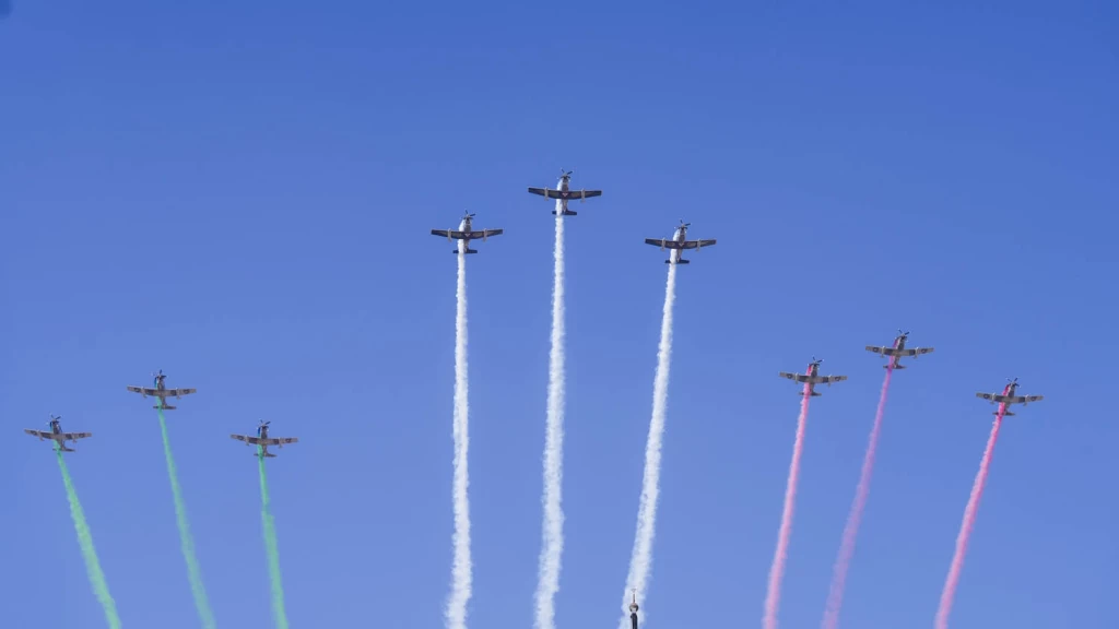 Desfile 20 de Noviembre en CDMX: Conmemoración Histórica del 115 Aniversario de la Revolución Mexicana Concluye "Sin Novedad"