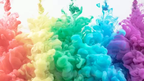 Mhoni Vidente Revela los Colores de la Suerte para Cada Signo este Fin de Semana del 22 y 23 de Noviembre