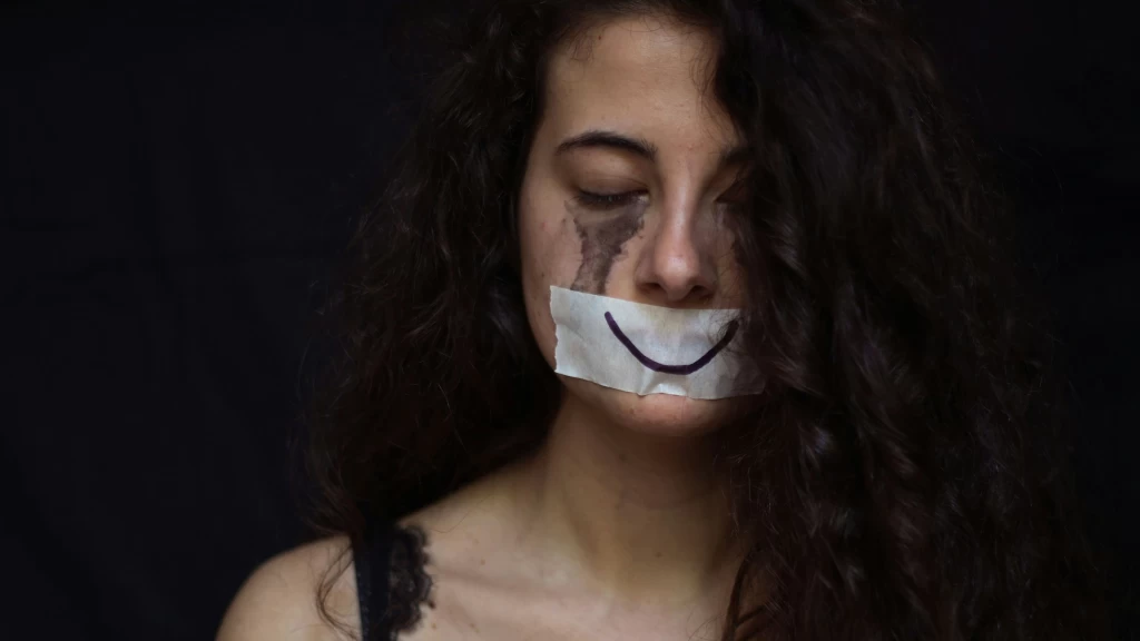 Alerta en Sinaloa: Consumo de Alcohol y Drogas Dispara Violencia Contra Mujeres en Navidad, Advierte Semujeres