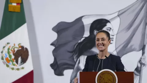 Sheinbaum propone reducción gradual a 40 horas semanales para 2030 sin afectar salarios