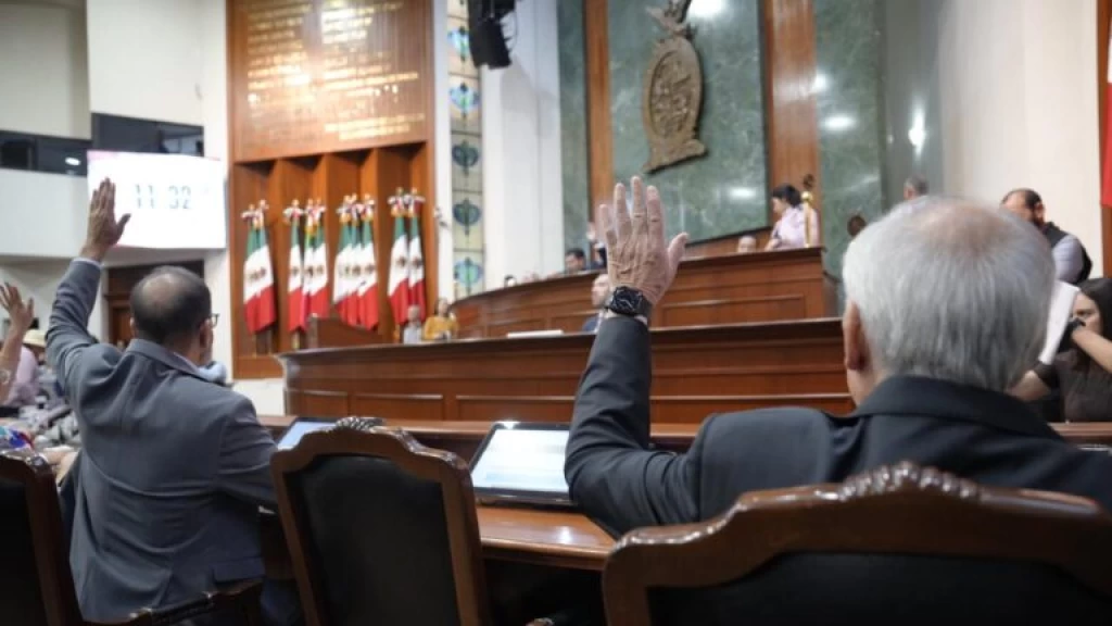 Turnan a Comisión de Hacienda solicitud de crédito del Ejecutivo