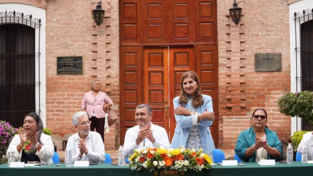 La UAIM, orgullo de Sinaloa que brinda oportunidad de crecimiento a la interculturalidad estudiantil: Tere Guerra