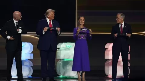 Estamos orgullosos y orgullosas de recibir por tercera vez la Copa Mundial. Tenemos un pueblo extraordinario: Presidenta en sorteo FIFA 2026