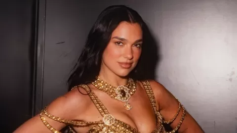 Dua Lipa Cierra Gira en México con Emotiva Despedida: Jersey de la Selección y un Tributo a 'Amor Prohibido'