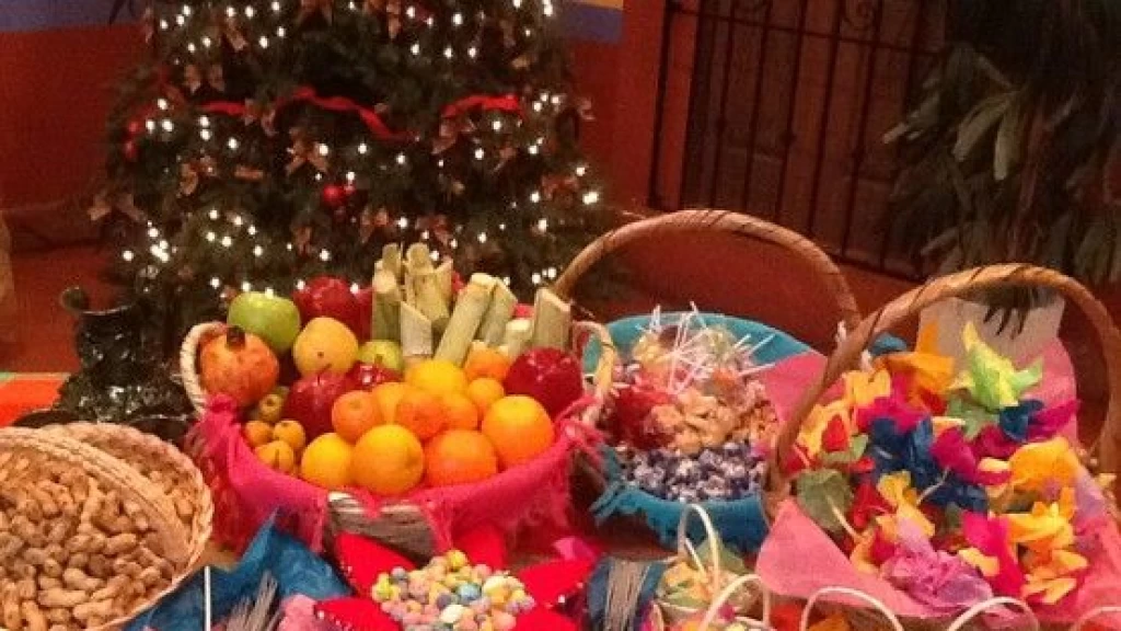 Las Posadas en México: El Fascinante Legado Prehispánico que Forjó la Tradición Navideña