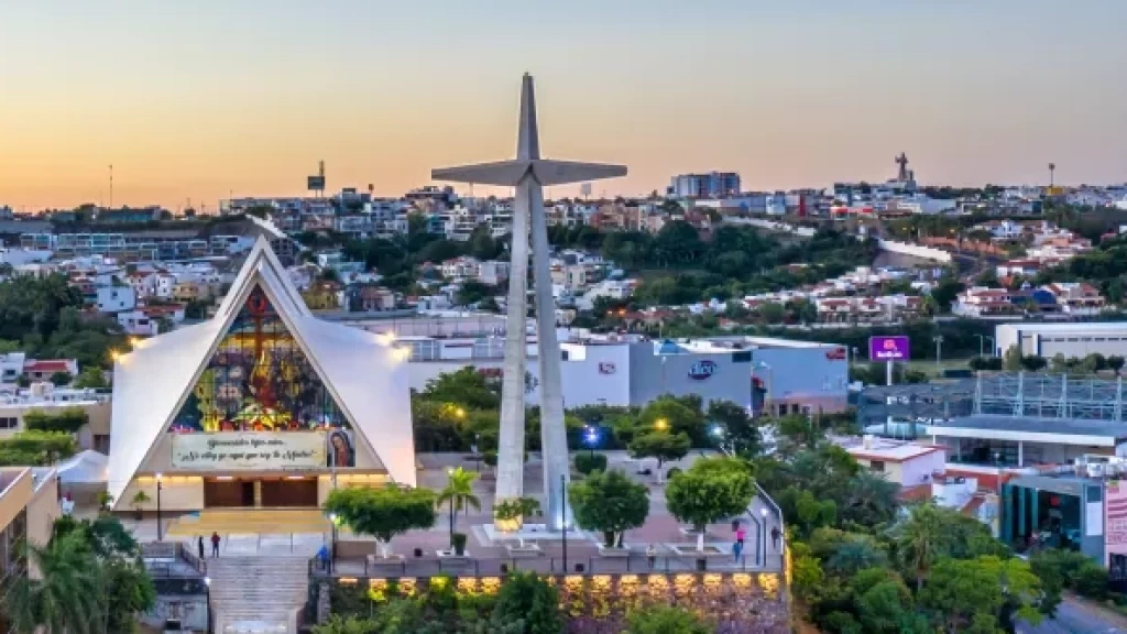 Operativo 'Guadalupe 2025': Cierres Viales Estratégicos en Culiacán por el Día de la Virgen en La Lomita; Conoce Rutas Alternas y Horarios Clave