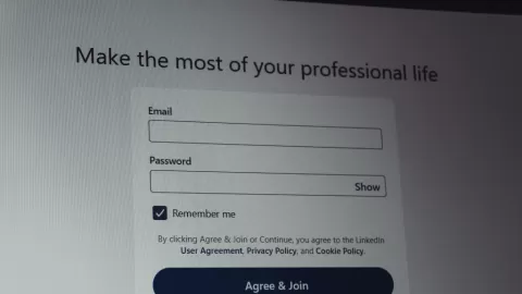 Alerta Digital 2025: '123456' Persiste Como la Contraseña Más Usada y Amenaza la Seguridad Global