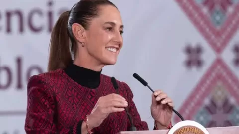 Presidenta Sheinbaum Envía Mensaje Navideño a México y Anuncia Pausa en Mañaneras por Festividades Decembrinas