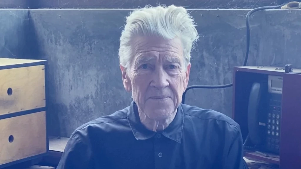 El 2025 Despide a Íconos Globales: David Lynch, Paquita la del Barrio, Leo Dan y Perry Bamonte Entre las Estrellas que Partieron