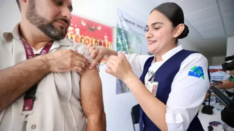 Secretaría de Salud mantiene activa la Campaña de Vacunación 2025–2026 en Sinaloa