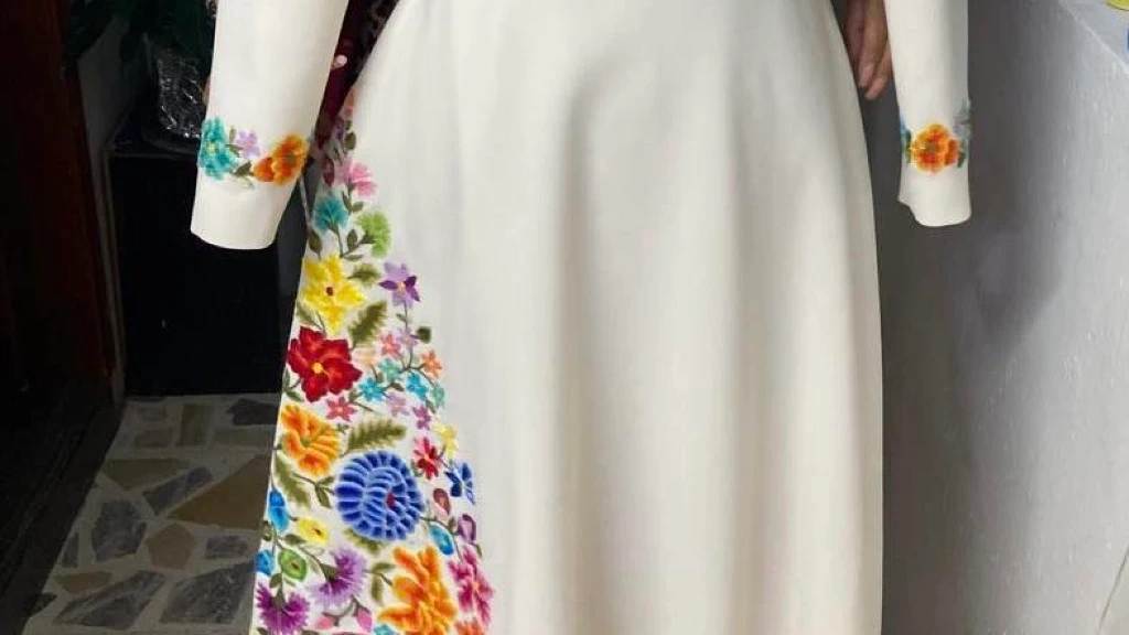 Olivia Trujillo: La Maestra Costurera Detrás del Estilo Presidencial de Claudia Sheinbaum, Celebrada a Nivel Mundial