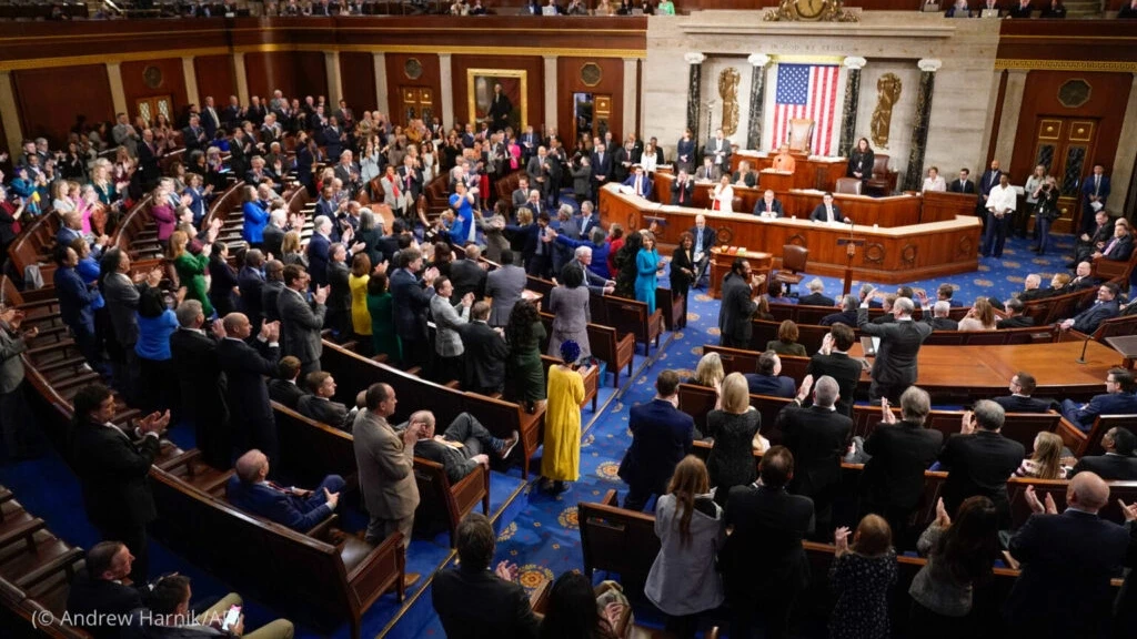 Congresistas Demócratas Rechazan Amenazas de Trump de Intervención Militar en México, Advierten Crisis de Soberanía y Cooperación