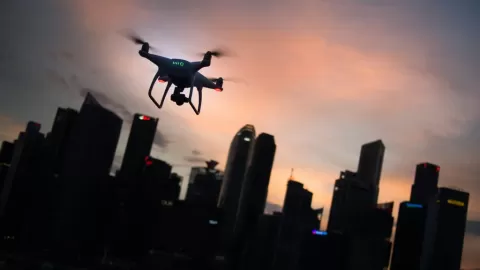 EE. UU. Destina USD 115 Millones a Tecnología Antidrones para Blindar la Seguridad del Mundial 2026 y Eventos Clave