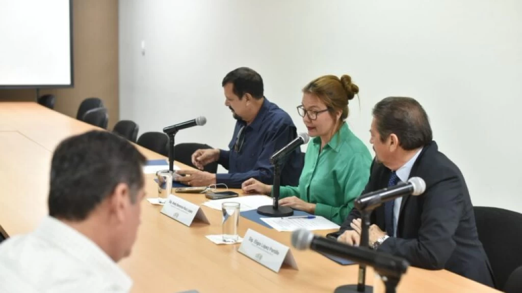 Comisión de Seguridad Pública del Congreso del Estado analiza iniciativa para monitoreo en escuelas públicas