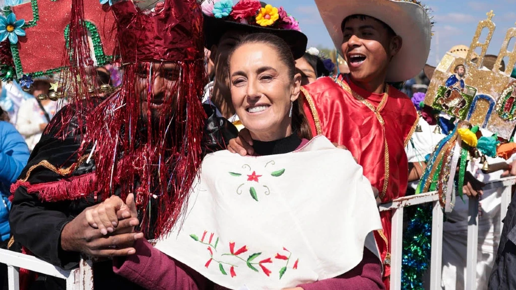 Sheinbaum Desmiente Maniobras Militares de EE. UU. en Espacio Aéreo Mexicano: 'No Hay Nada', Afirma Presidenta
