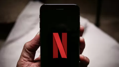 Netflix Rediseña su App Móvil para 2026 con Videos Verticales y Videopodcasts, buscando desafiar a TikTok y YouTube