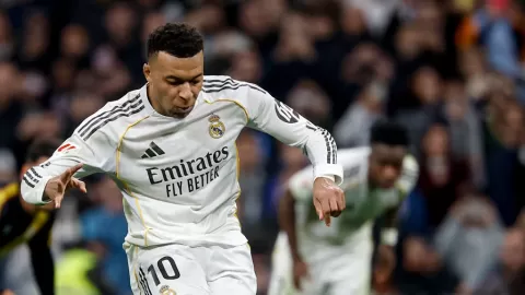 ¡Mbappé Rescata al Real Madrid en un Agónico Final! Victoria 2-1 con Penalti en el Minuto 100 Ante un Rayo Feroz y el Abucheo del Bernabéu en LaLiga