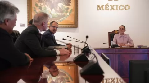 Presidenta anuncia acuerdo entre Secretaría de Salud, Birmex, Liomont y Moderna para la producción de vacunas ARN mensajero