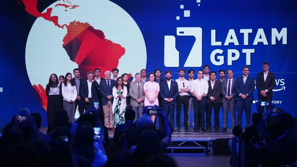 Latam GPT: Chile Lidera la Revolución de la IA Latinoamericana con un Modelo Abierto y Soberano