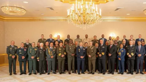 México Refuerza Lazos de Seguridad Hemisférica: Secretarios de Defensa y Marina Se Reúnen con 35 Naciones en Washington
