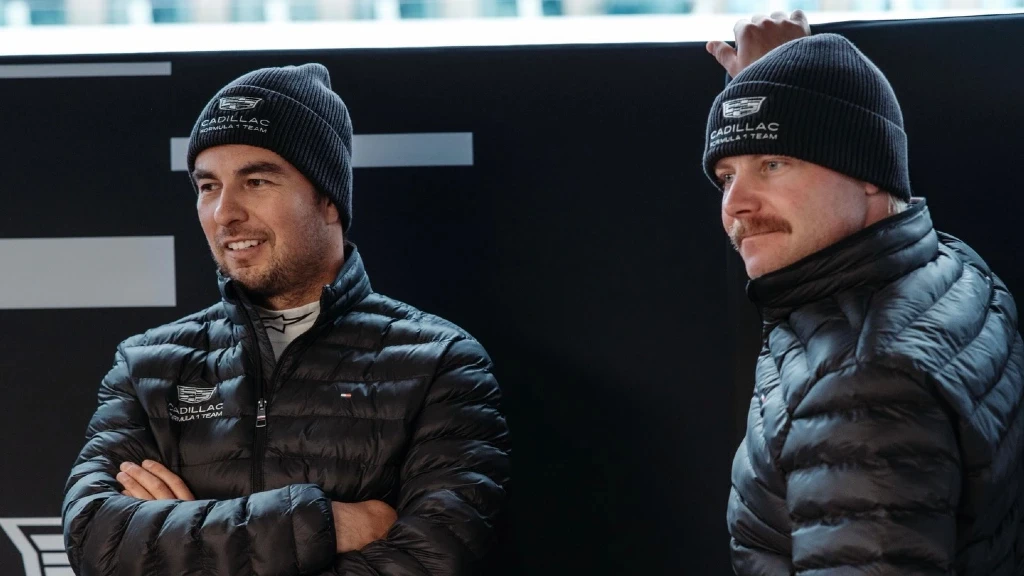 ¡Alarma en la F1! 'Checo' Pérez Respalda a Verstappen y Tacha de 'Caótico' el Nuevo Reglamento 2026: ¿El Fin de la Velocidad Pura?