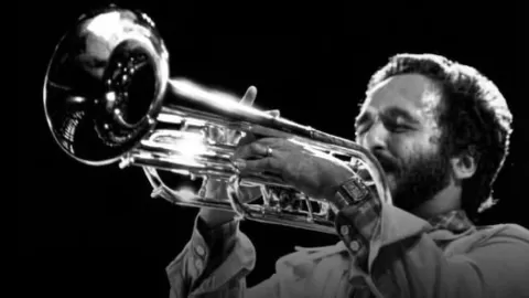 Fallece Willie Colón, El 'Malo del Bronx' y Titán de la Salsa, a los 75 años: Un Legado Inmortal en la Música Latina