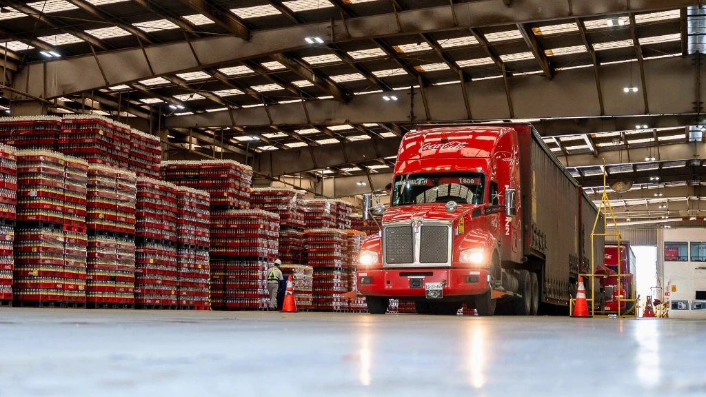 Coca-Cola Destinará 6 Mil Millones de Dólares a México Tras Reunión con Sheinbaum y en Víspera del Mundial 2026