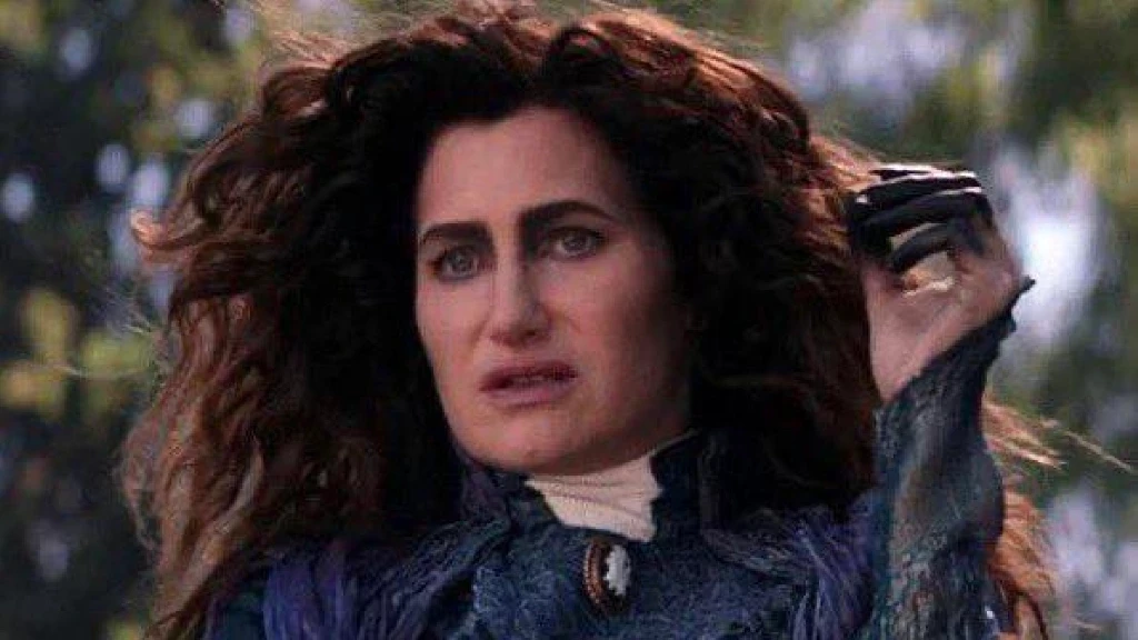 Kathryn Hahn será la icónica Madre Gothel en el live-action de 'Enredados' de Disney