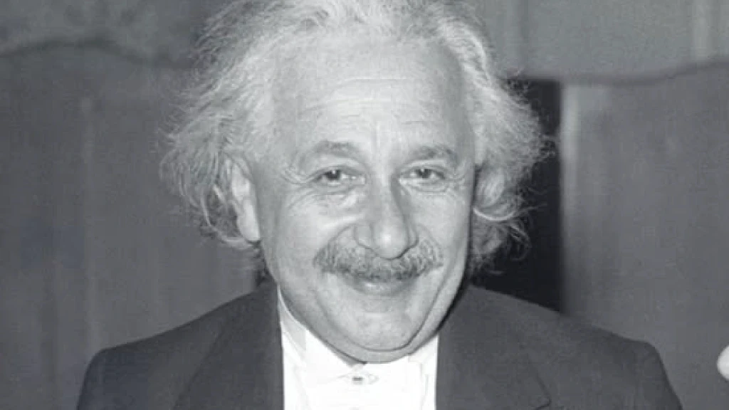 Einstein Desconocido: Cinco Fascinantes Curiosidades del Genio en el Aniversario de su Nacimiento