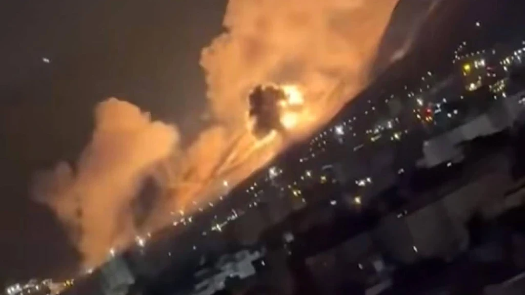 Oriente Medio al Borde del Abismo: Israel Bomardea Irán y Líbano; Irán Exige la Salida de Netanyahu y Amenaza con Represalias Mortales