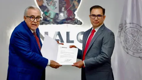 General Sinuhé Téllez Asume el Mando para Impulsar la Lucha contra la Criminalidad. Gobernador Rocha Moya Encabeza Relevo.