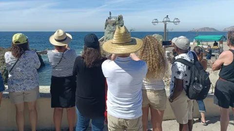 Sinaloa Supera Expectativas Turísticas: Más de 83 Mil Visitantes y 592 Millones de Pesos en Puente Vacacional