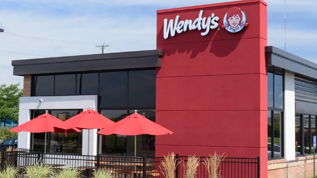 Wendy's Confirma Histórica Expansión en Sinaloa: 12 Restaurantes, $14 Millones y 400 Empleos, Incluyendo Los Mochis