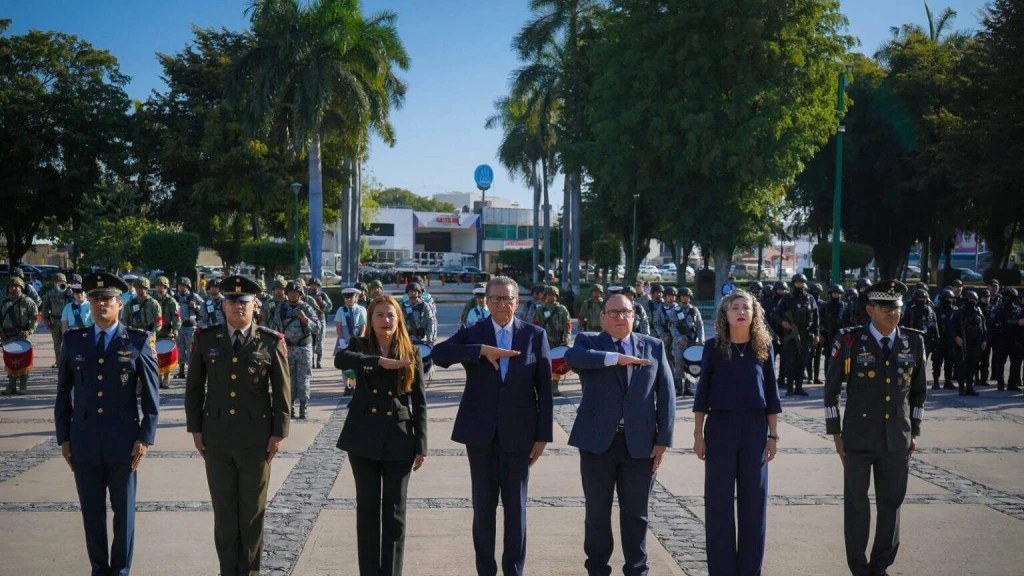 Autoridades civiles y militares de Sinaloa conmemoran el 88 aniversario de la Expropiación Petrolera