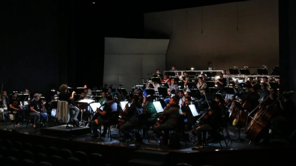 Hollywood de Ensueño: La OSSLA Revive la Época Dorada del Cine en un Concierto Inolvidable