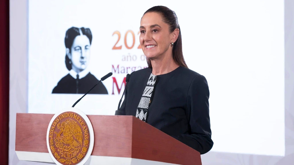 Sheinbaum Anuncia Topes Voluntarios a Precios de Diésel y Gasolina Magna para Estabilizar la Economía Mexicana