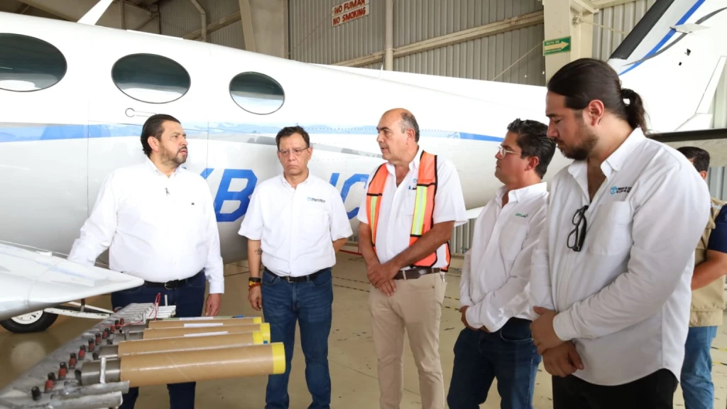 Van nueve vuelos de bombardeo de nubes en Sinaloa, anuncia Ismael Bello Esquivel