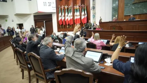 Aprueba Congreso reformas que fortalecen detección y atención de distintos tipos de cáncer