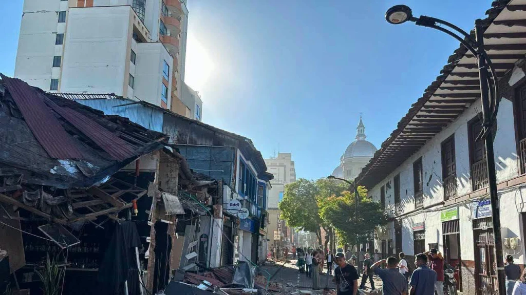 Terremoto devastador de magnitud 7.4 sacude Colombia: al menos 18 muertos