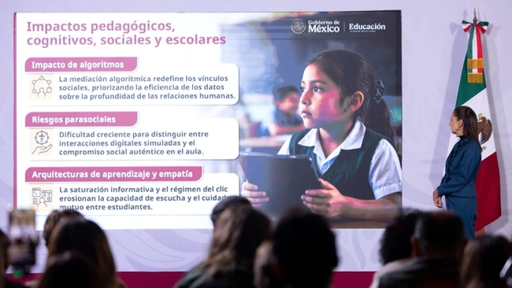 México Debate Regulación de Redes Sociales en Escuelas para Proteger a Niños y Adolescentes
