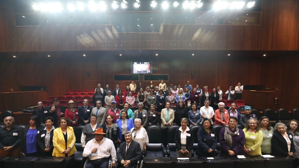Diputados Aprueban por Unanimidad Iniciativa para Salud y Envejecimiento Digno de Adultos Mayores en México