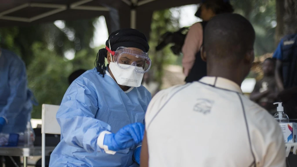 OMS Advierte que Brote de Ébola en RDC Podría ser el Peor de la Historia, Superando 5,000 Casos